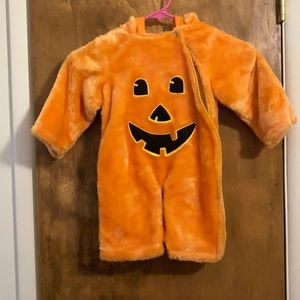 Kids costume